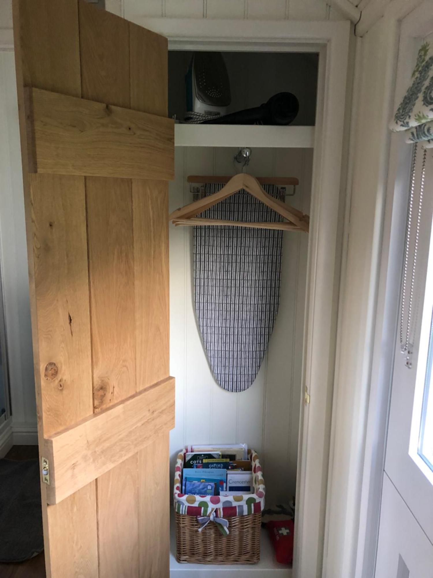 Green Valley, Cotswold Stay With Hamper Cheltenham Exteriör bild